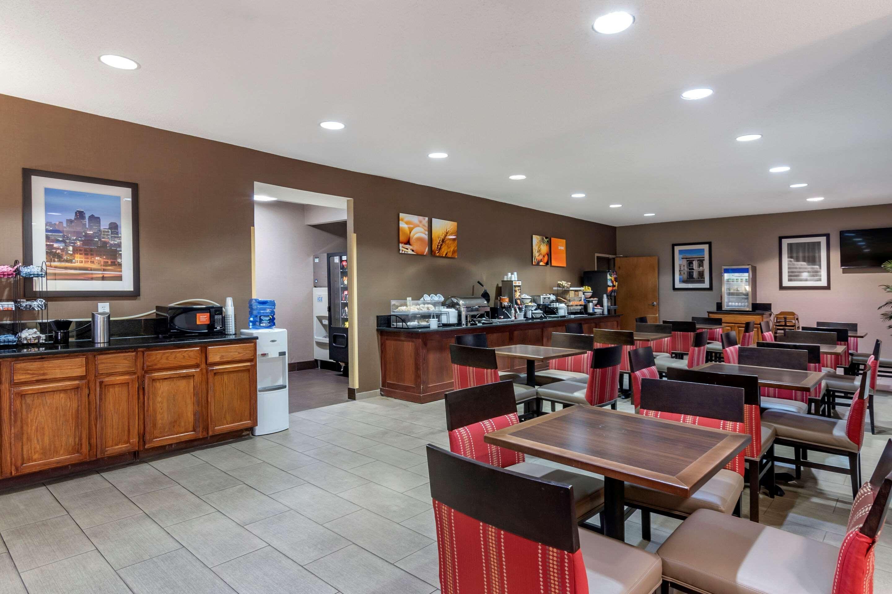 Comfort Inn & Suites Lees Summit - Kansas City Lee's Summit Exterior foto